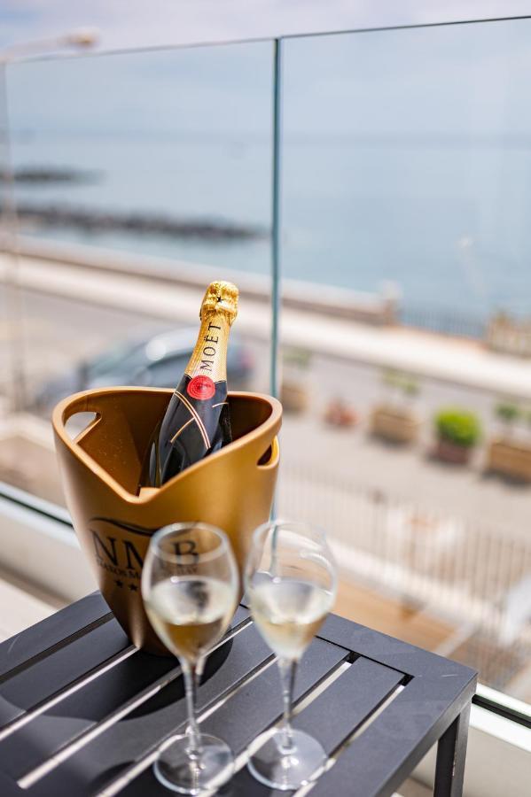 Naxos Marina Bay Bed & Breakfast จีอาร์ดีนี นักซอส ภายนอก รูปภาพ