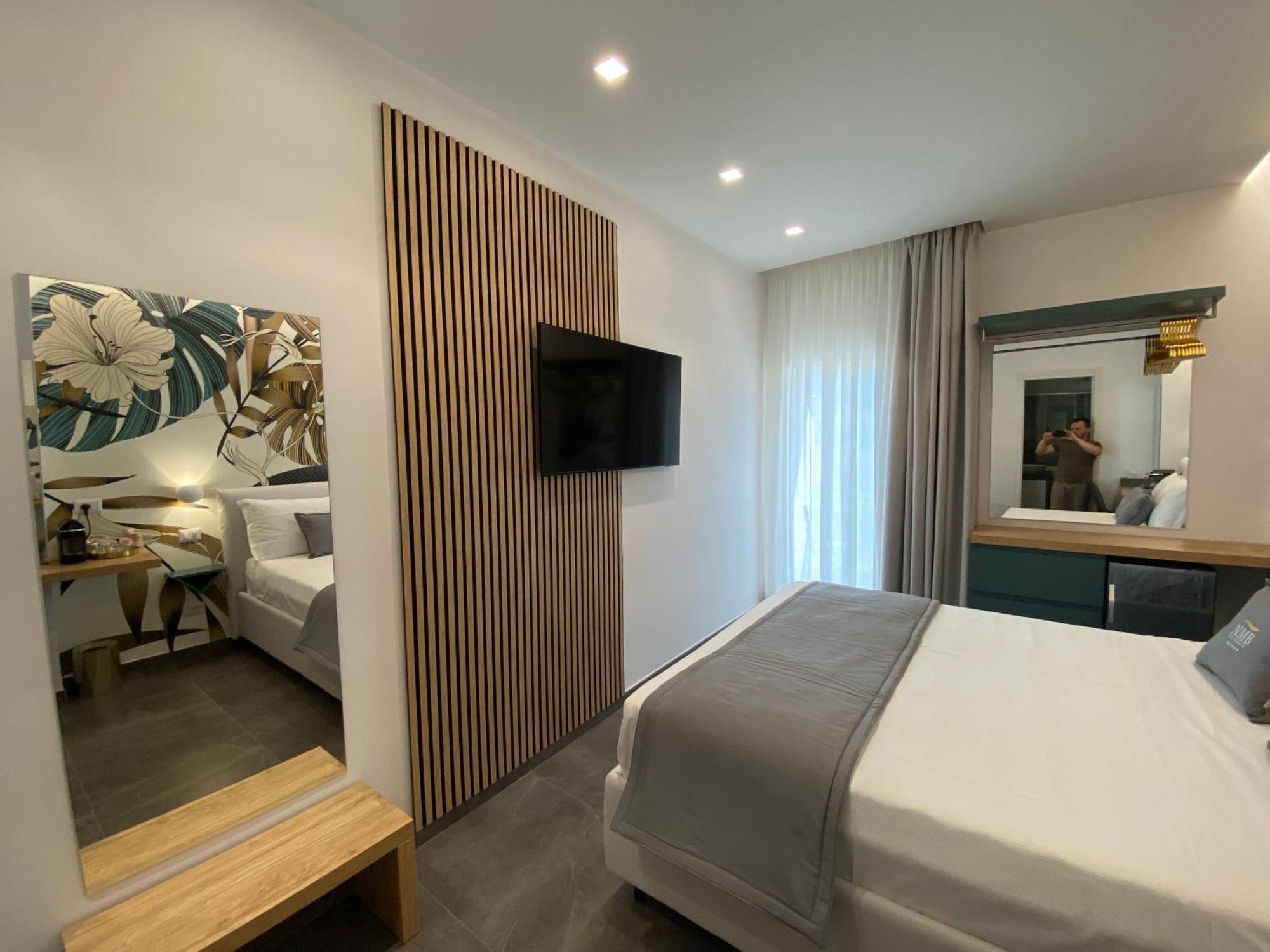 Naxos Marina Bay Bed & Breakfast จีอาร์ดีนี นักซอส ภายนอก รูปภาพ