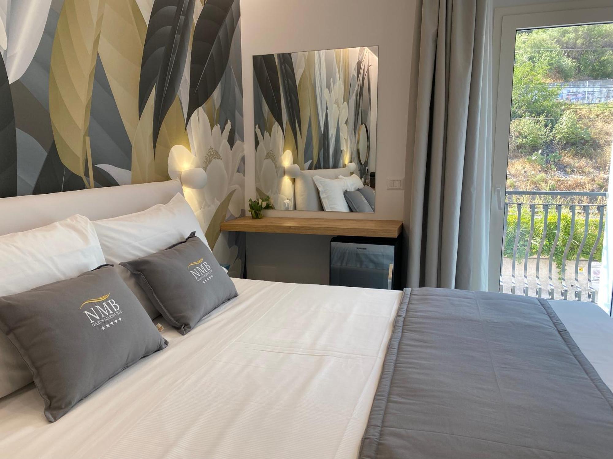 Naxos Marina Bay Bed & Breakfast จีอาร์ดีนี นักซอส ภายนอก รูปภาพ
