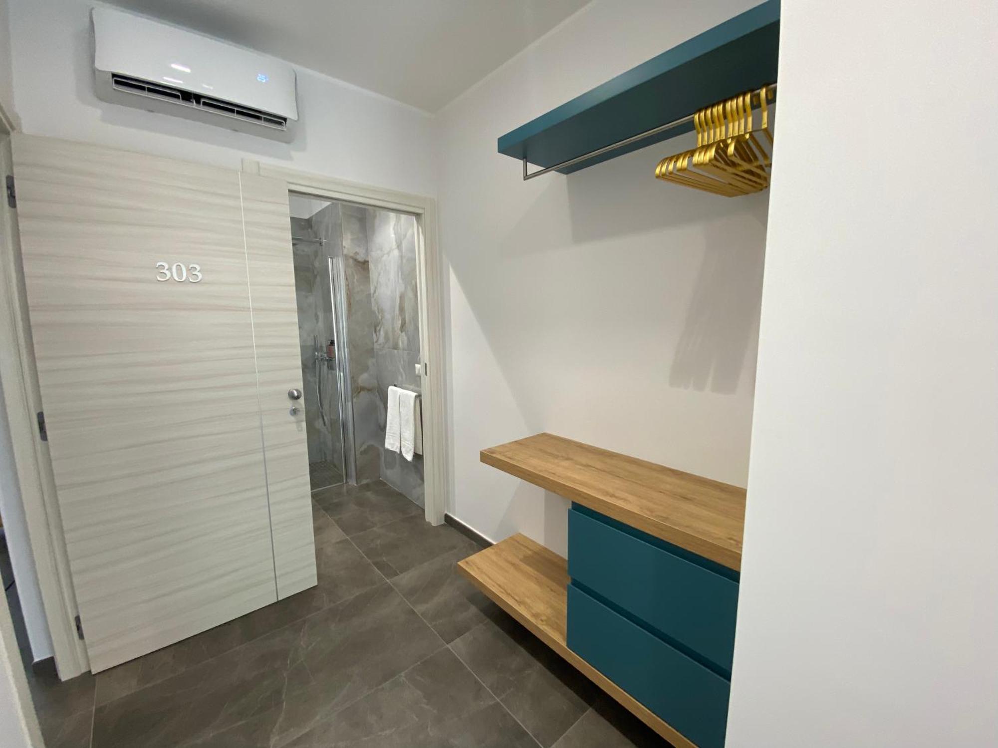 Naxos Marina Bay Bed & Breakfast จีอาร์ดีนี นักซอส ภายนอก รูปภาพ